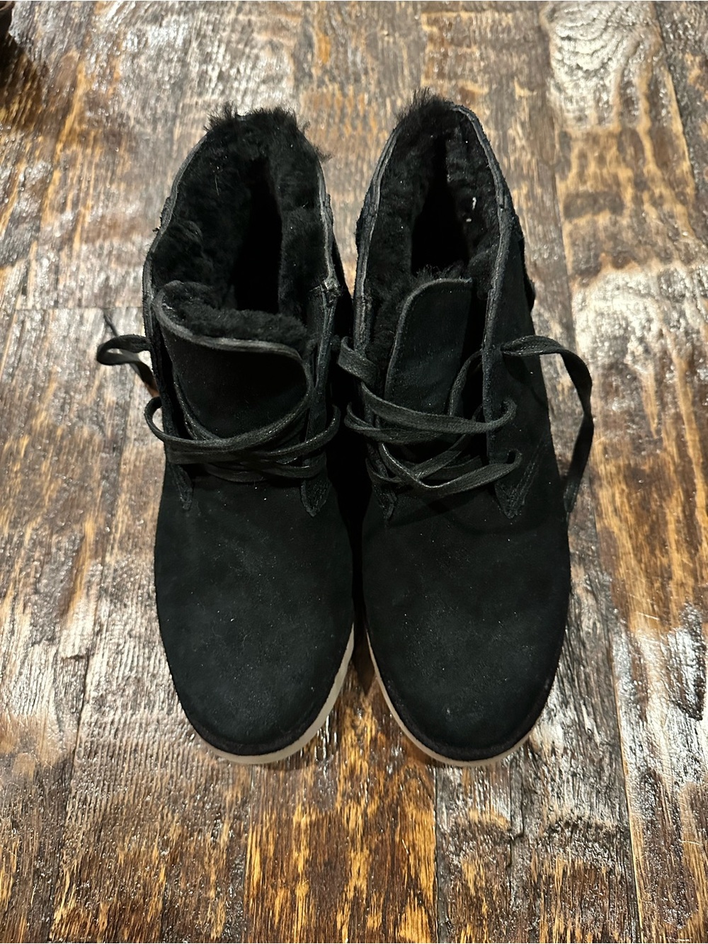 Koolaburra Black Suede/shearling wedge Lace-Up Ankle Booties